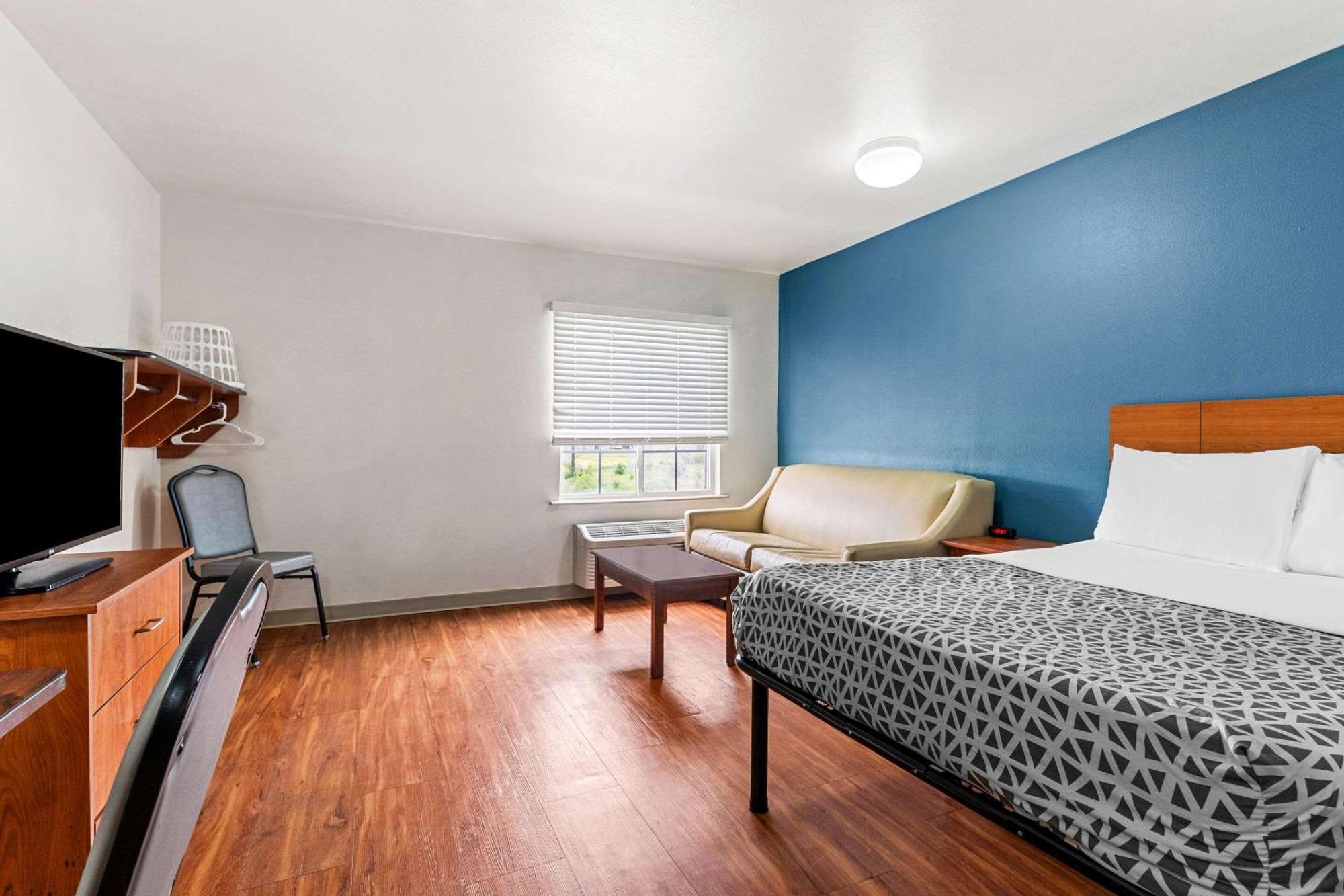 Woodspring Suites Tulsa Zewnętrze zdjęcie