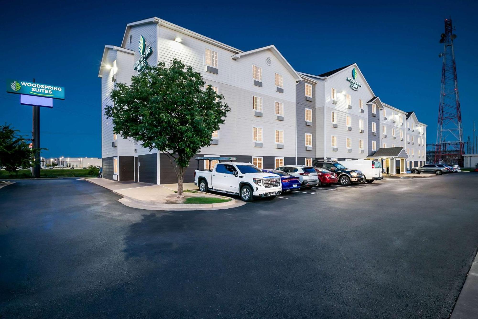 Woodspring Suites Tulsa Zewnętrze zdjęcie